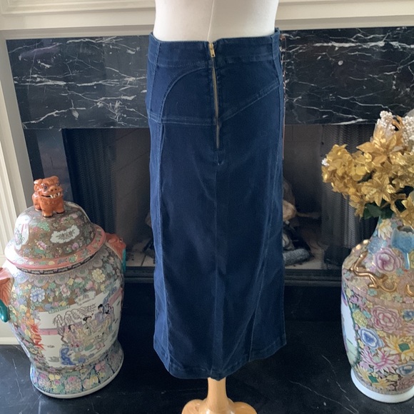 NWT “NY&C” stretch denim pencil skirt w/leather tie back detail! - Picture 5 of 7